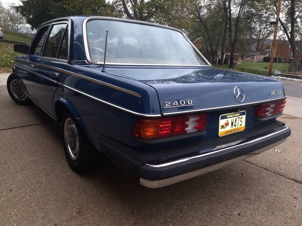 1980 Mercedes Benz 240D for sale 3