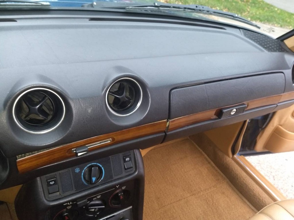 1980 Mercedes Benz 240D for sale 8