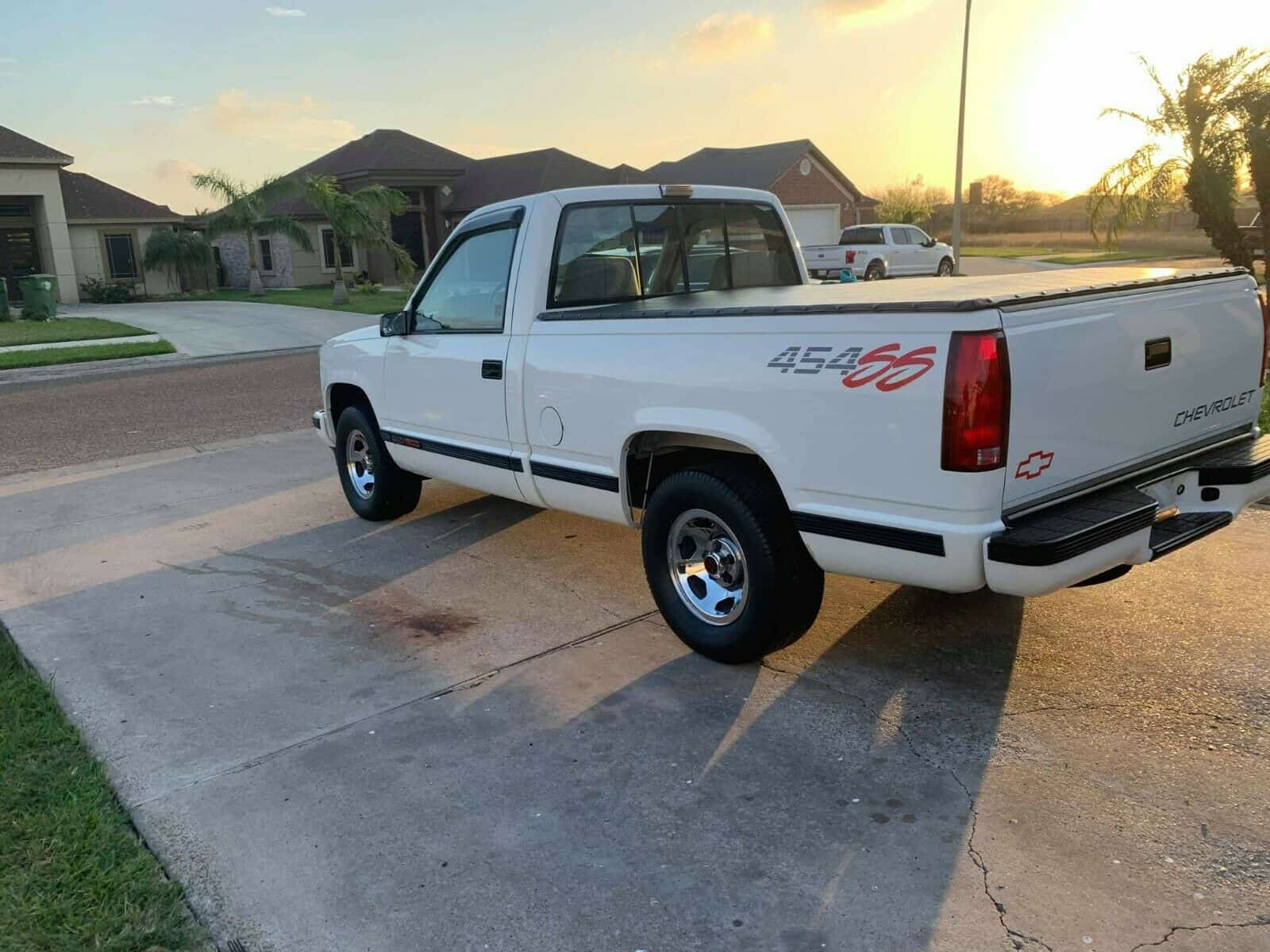 1992-chevrolet-454-ss-truck-new-old-cars