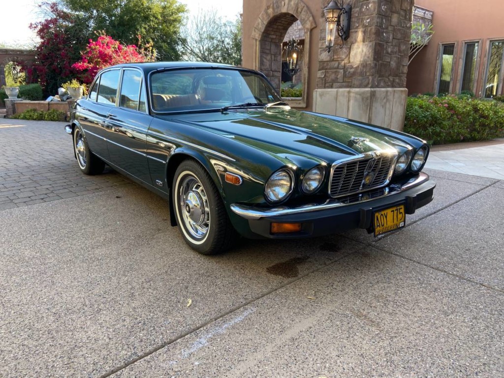 1977 jaguar xj12L for sale 2