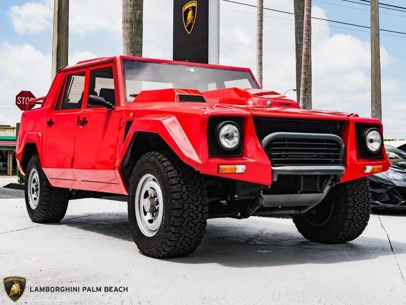 1990 Lamborghini LM002 | New Old Cars