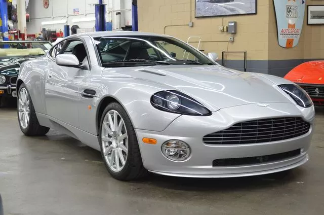 2005 aston martin V12 vanquish s 6spd for sale 1