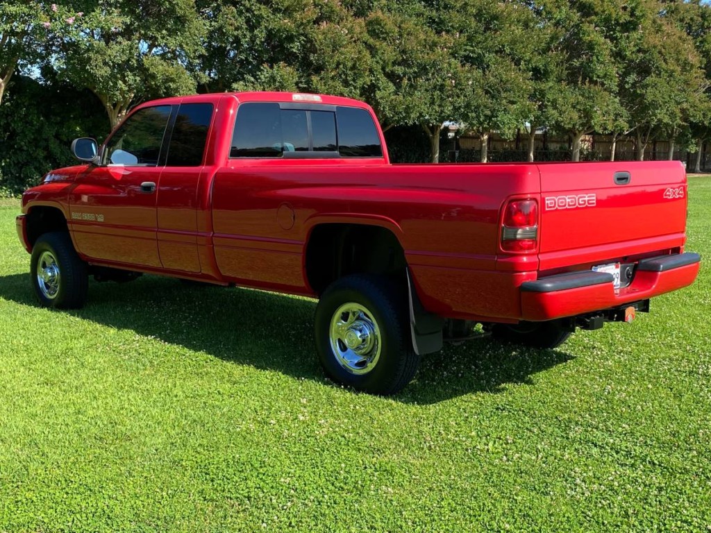 2000 Dodge Ram 2500 4X4 8.0L V10 5spd manual for sale 4