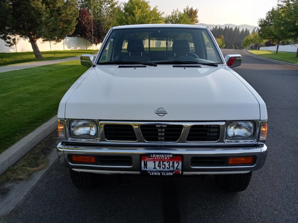 1995 nissan 4x4 pickup truck 5spd manual for sale classifieds 5