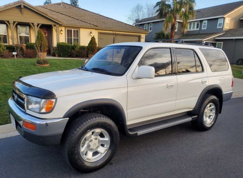 2000 Toyota 4Runner SR5 | New Old Cars