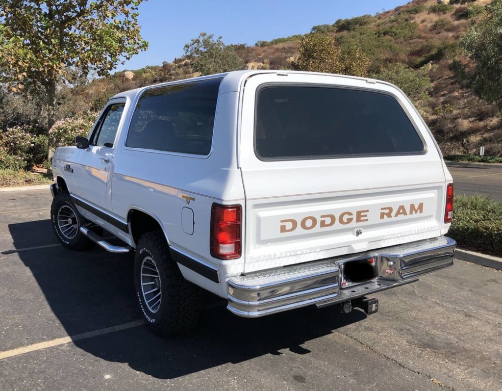 1989 Dodge Ramcharger 4×4 | New Old Cars