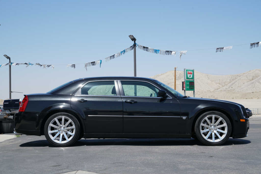 sale chrysler 300c srt8 2006