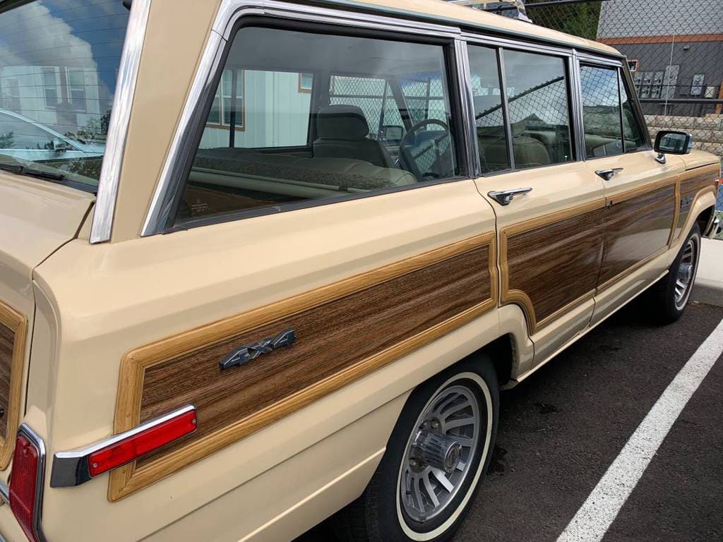 1989 Jeep Grand Wagoneer original one owner for sale classifieds 2