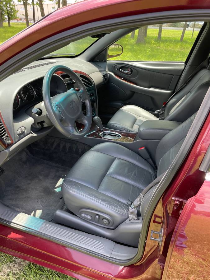 2001 oldsmobile olds aurora v8 northstar low mileage for sale classifieds black interior 1